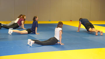 Activité yoga organisée par le CDJ ©CD85