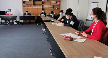Session de travail en groupe.