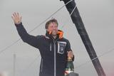 Alex Thomson fête sa 3ème place 2